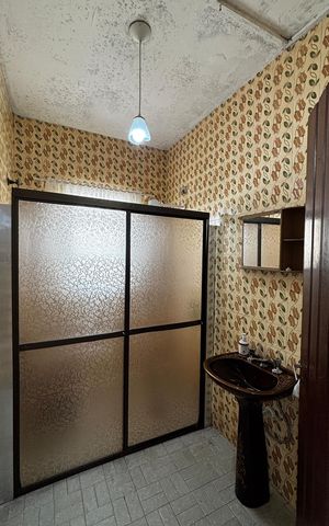 Casa à venda com 156m², 2 quartos e 2 vagas Casa à venda com 156m², 2 quartos e 2 vagasBanheiro