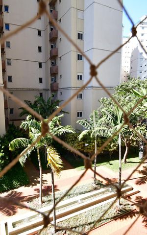 Apartamento à venda com 92m², 3 quartos e 2 vagasQuarto 1 - Vista