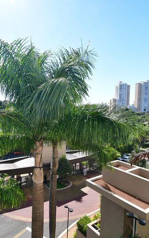 Apartamento à venda com 92m², 3 quartos e 2 vagasVaranda gourmet - Vista