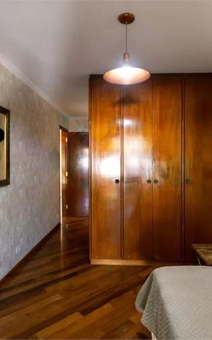 Casa à venda com 500m², 3 quartos e 2 vagas