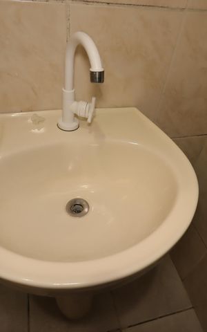 Casa à venda com 225m², 3 quartos e 2 vagasBanheiro da Casa 2 - Pia