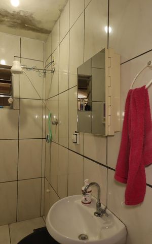 Casa à venda com 225m², 3 quartos e 2 vagasBanheiro da Casa 1