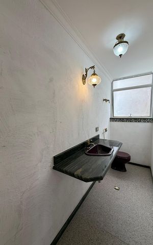 Apartamento à venda com 228m², 4 quartos e 2 vagas