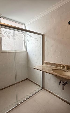 Apartamento à venda com 228m², 4 quartos e 2 vagas