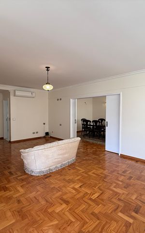 Apartamento à venda com 228m², 4 quartos e 2 vagas