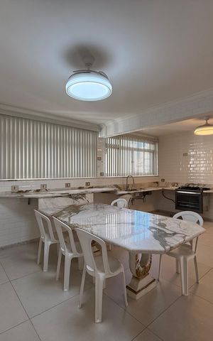 Apartamento à venda com 228m², 4 quartos e 2 vagas