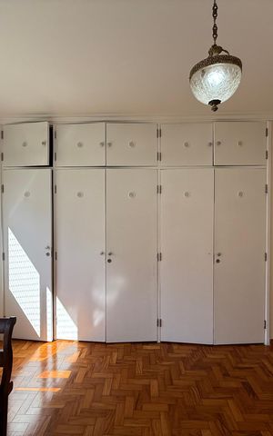 Apartamento à venda com 228m², 4 quartos e 2 vagas