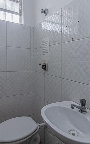 Casa à venda com 560m², 10 quartos e 10 vagasbanheiro social 3_1