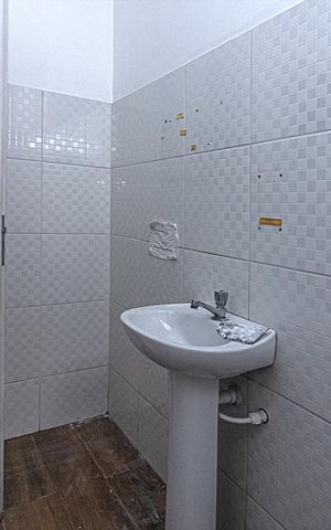 Casa à venda com 560m², 10 quartos e 10 vagasbanheiro social 4_3