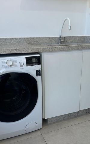 Apartamento para alugar com 58m², 2 quartos e 1 vagaVaranda