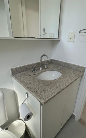 Apartamento para alugar com 58m², 2 quartos e 1 vagaBanheiro 2