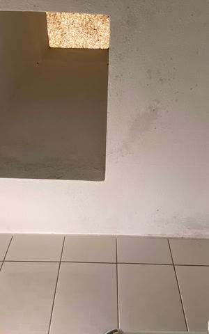 Casa à venda com 132m², 3 quartos e 2 vagas Casa à venda com 132m², 3 quartos e 2 vagasBanheiro