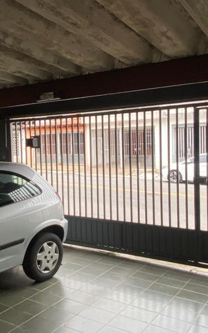 Casa à venda com 132m², 3 quartos e 2 vagas Casa à venda com 132m², 3 quartos e 2 vagasGaragem