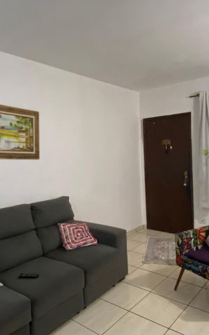 Casa à venda com 132m², 3 quartos e 2 vagas Casa à venda com 132m², 3 quartos e 2 vagasSala