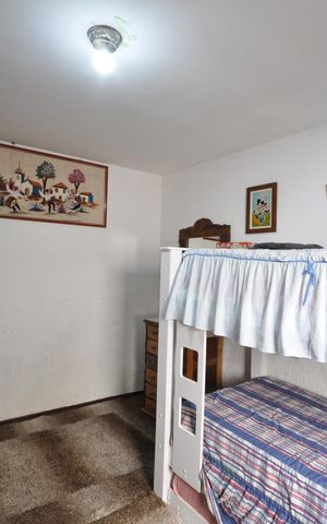 Casa à venda com 1180m², 4 quartos e 13 vagasQuarto 2