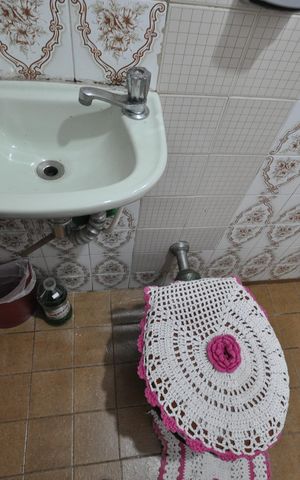 Casa à venda com 1180m², 4 quartos e 13 vagasBanheiro 2