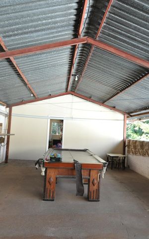 Casa à venda com 1180m², 4 quartos e 13 vagasTerraço