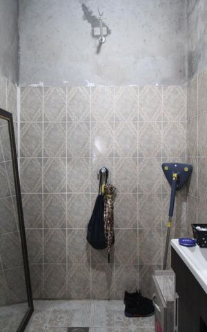 Casa à venda com 125m², 4 quartos e 1 vagaBanheiro