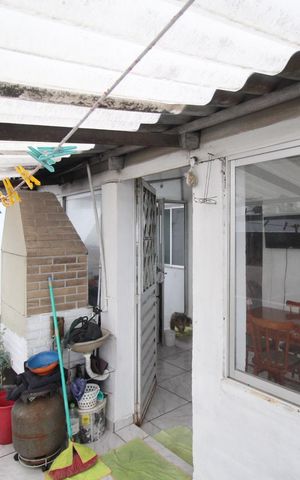 Casa à venda com 125m², 4 quartos e 1 vagaVaranda