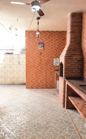 Casa para alugar com 130m², 3 quartos e 1 vaga Casa para alugar com 130m², 3 quartos e 1 vagaÁrea de Serviço