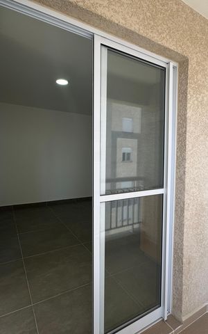 Apartamento para alugar com 47m², 2 quartos e 1 vaga Apartamento para alugar com 47m², 2 quartos e 1 vagaVaranda