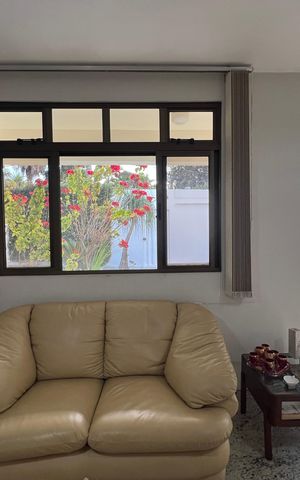 Casa à venda com 550m², 5 quartos e 4 vagasSala