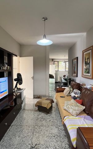 Casa à venda com 550m², 5 quartos e 4 vagasSala de TV