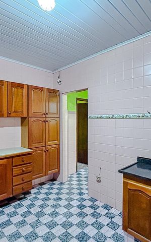 Casa à venda com 155m², 2 quartos e 1 vagaCozinha