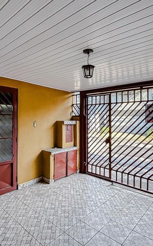 Casa à venda com 155m², 2 quartos e 1 vagaGaragem