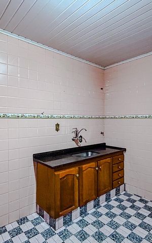 Casa à venda com 155m², 2 quartos e 1 vagaCozinha