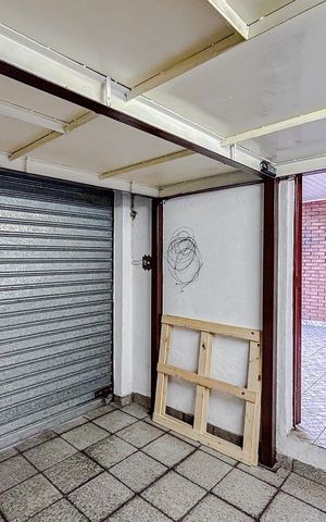 Casa à venda com 155m², 2 quartos e 1 vagaGaragem
