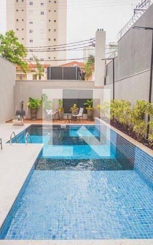 Studio à venda com 24m², 1 quarto e sem vaga Studio à venda com 24m², 1 quarto e sem vagaÁrea comum - Piscina