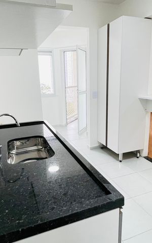 Apartamento para alugar com 82m², 2 quartos e 3 vagas Apartamento para alugar com 82m², 2 quartos e 3 vagasCozinha