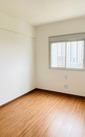 Apartamento para alugar com 82m², 2 quartos e 3 vagas Apartamento para alugar com 82m², 2 quartos e 3 vagasQuarto