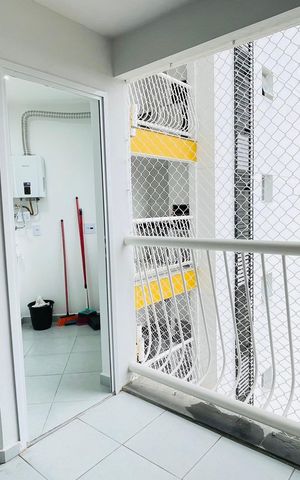 Apartamento para alugar com 82m², 2 quartos e 3 vagas Apartamento para alugar com 82m², 2 quartos e 3 vagasVaranda