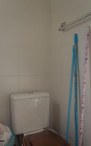 Apartamento à venda com 103m², 3 quartos e 1 vaga Apartamento à venda com 103m², 3 quartos e 1 vagaBanheiro de Serviço