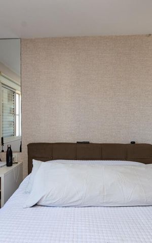 Apartamento à venda com 136m², 3 quartos e 2 vagasQuarto 2 Suíte