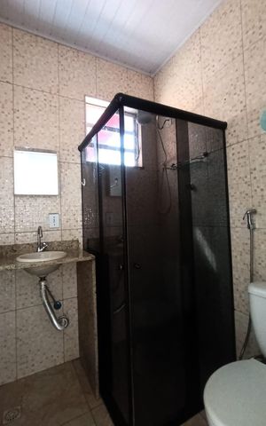 Casa para alugar com 30m², 1 quarto e sem vagaBanheiro
