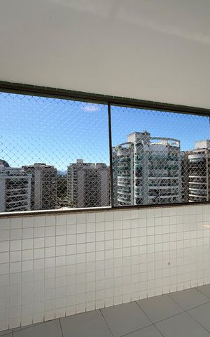 Apartamento à venda com 83m², 3 quartos e 2 vagas Apartamento à venda com 83m², 3 quartos e 2 vagasQuarto - Vista