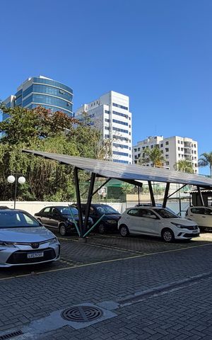 Apartamento à venda com 83m², 3 quartos e 2 vagas Apartamento à venda com 83m², 3 quartos e 2 vagasPainel solar