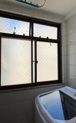 Apartamento à venda com 83m², 3 quartos e 2 vagas Apartamento à venda com 83m², 3 quartos e 2 vagasÁrea de serviço
