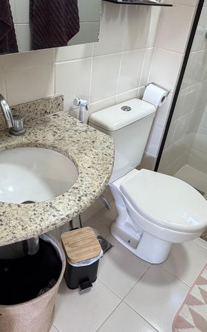 Apartamento à venda com 83m², 3 quartos e 2 vagas Apartamento à venda com 83m², 3 quartos e 2 vagasBanheiro da suíte 2