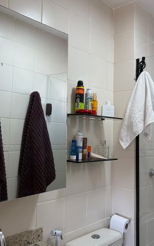 Apartamento à venda com 83m², 3 quartos e 2 vagas Apartamento à venda com 83m², 3 quartos e 2 vagasBanheiro da suíte 2