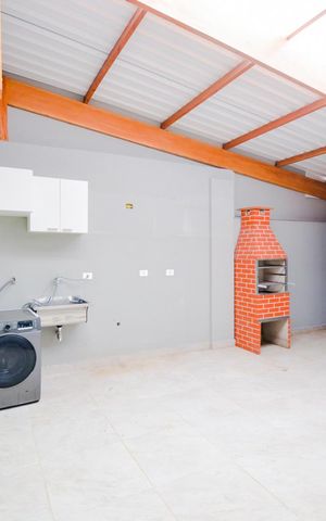 Casa de condomínio à venda com 132m², 3 quartos e 3 vagasÁrea de Serviço