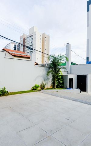 Casa de condomínio à venda com 132m², 3 quartos e 3 vagasGaragem