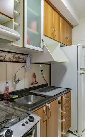 Apartamento à venda com 50m², 2 quartos e 1 vaga Apartamento à venda com 50m², 2 quartos e 1 vagaCozinha