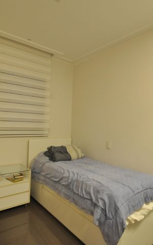Casa à venda com 253m², 3 quartos e 5 vagasSuíte 2