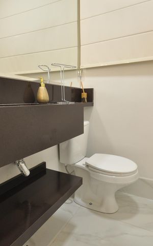 Casa à venda com 253m², 3 quartos e 5 vagasLavabo