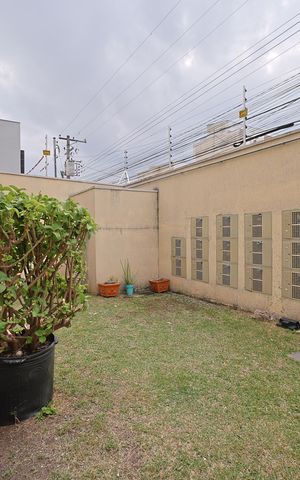 Apartamento à venda com 38m², 1 quarto e sem vagaÁrea comum