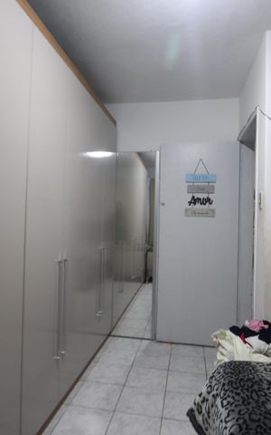 Casa à venda com 105m², 3 quartos e 2 vagasQuarto 